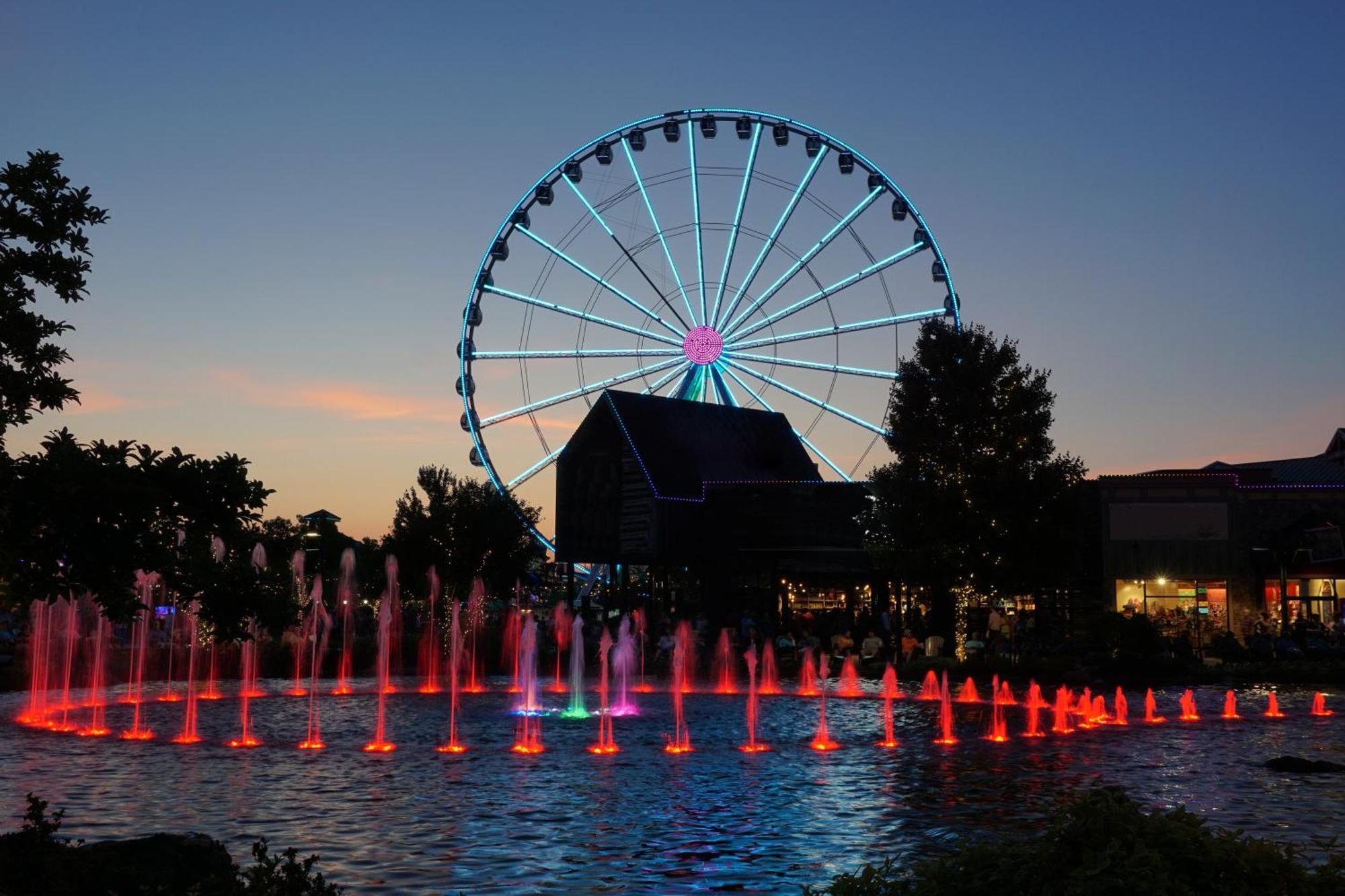 Mountain Eden, Hot Tub, Resort Pool, Wifi, 1089 Free Tickets Each Paid Day, Dollywood And More Gatlinburg Esterno foto