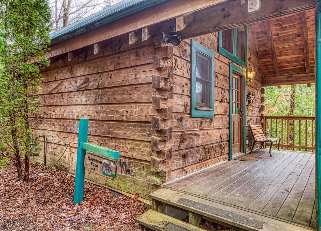Mountain Eden, Hot Tub, Resort Pool, Wifi, 1089 Free Tickets Each Paid Day, Dollywood And More Gatlinburg Esterno foto